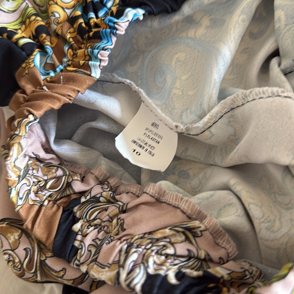 Multicolor Baroque Print Pants. Womens size 10 authentic Italian - Picture 8 of 9